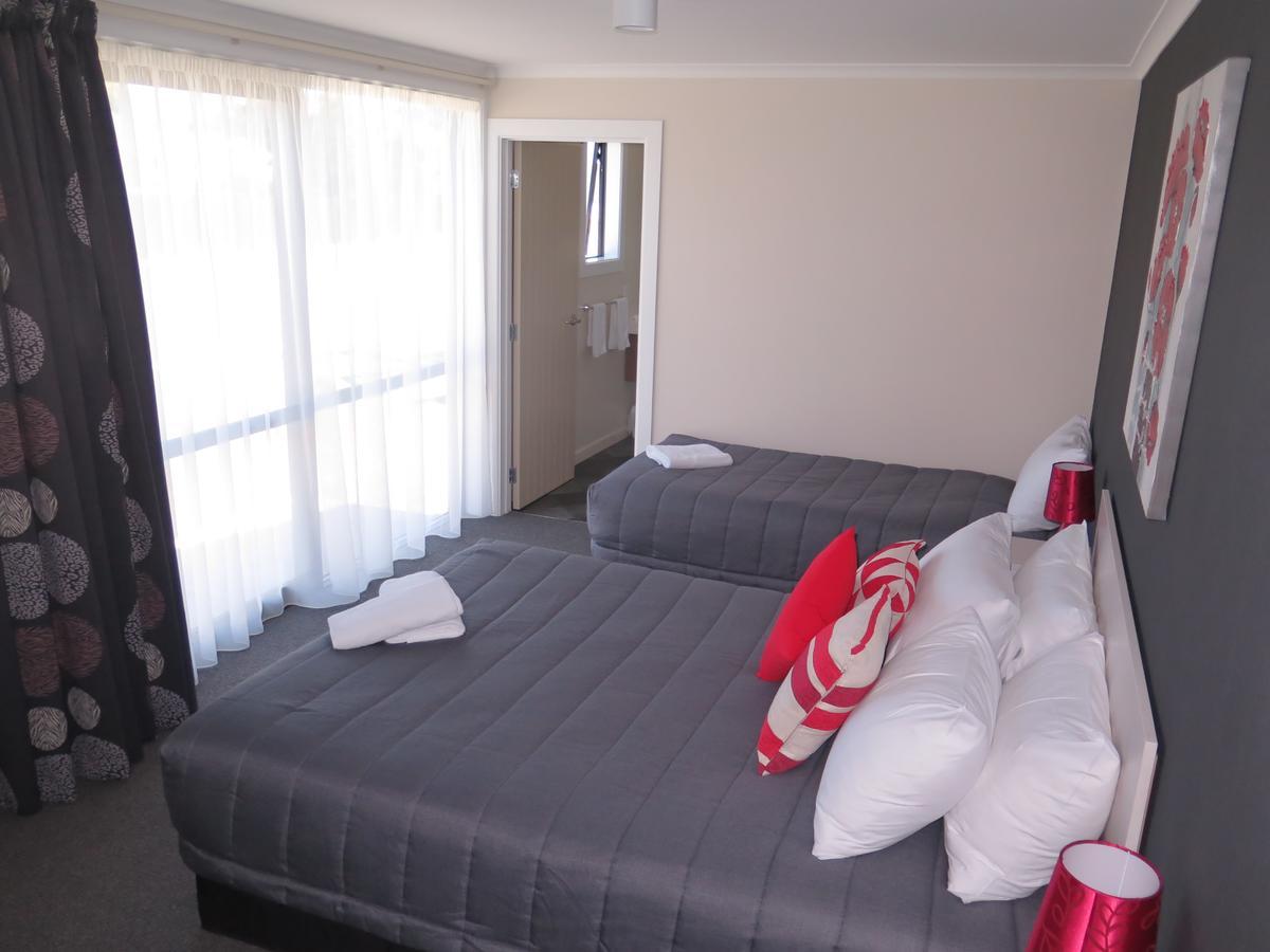Wheels And Reels Accommodation Mossburn Εξωτερικό φωτογραφία