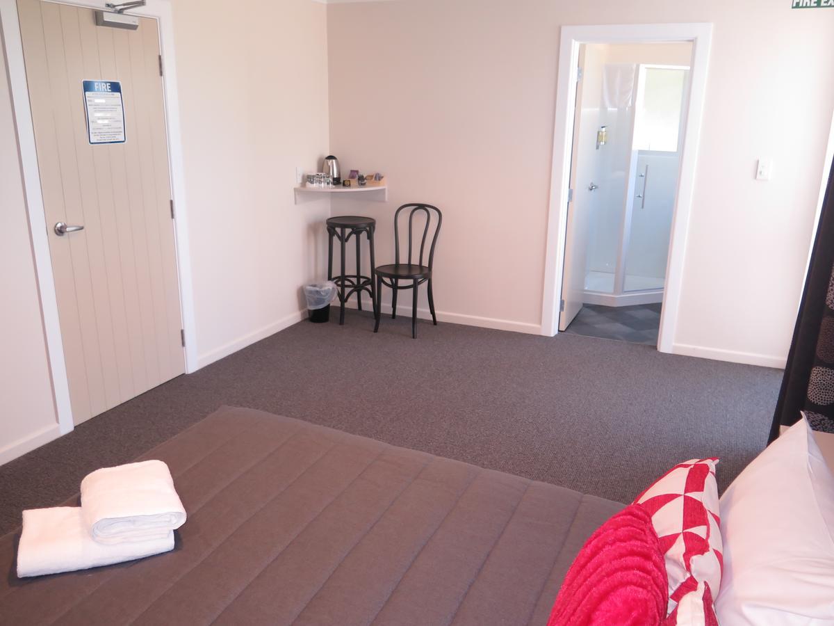 Wheels And Reels Accommodation Mossburn Εξωτερικό φωτογραφία