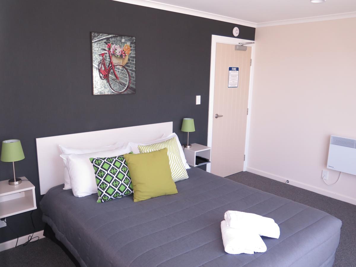 Wheels And Reels Accommodation Mossburn Εξωτερικό φωτογραφία