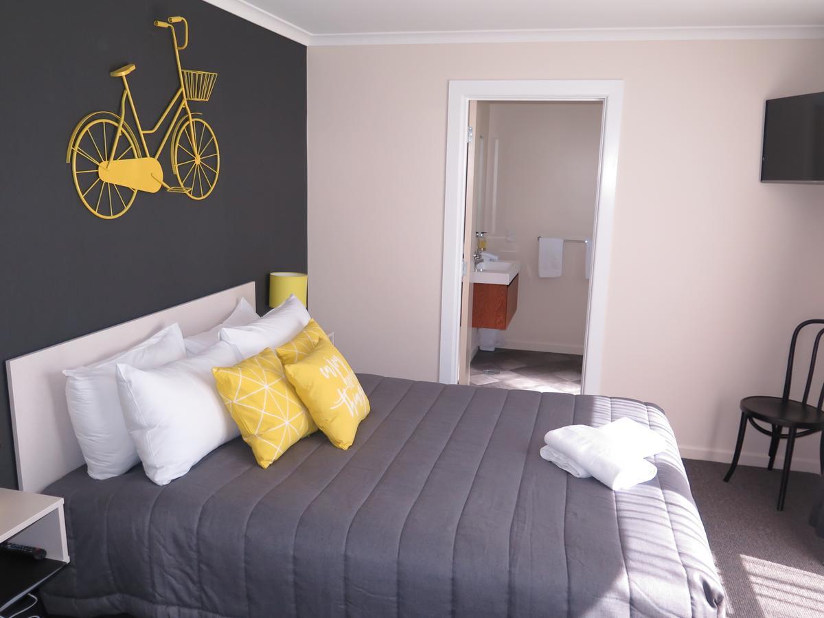 Wheels And Reels Accommodation Mossburn Εξωτερικό φωτογραφία
